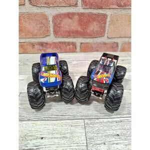 Hot Wheels Monster Jam Lot #1 And #4 Trucks Mattel 1:64